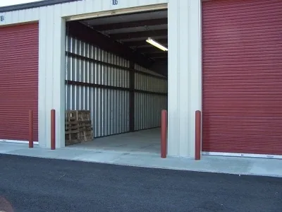 Commercial storage unit